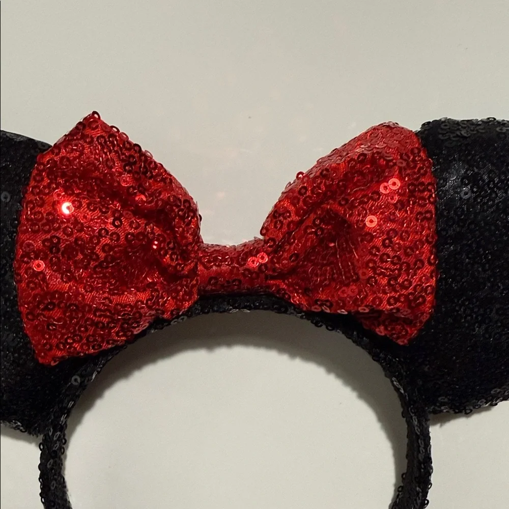 Disney Black Sequin Minnie Ears Headband with Red Sequin Bow